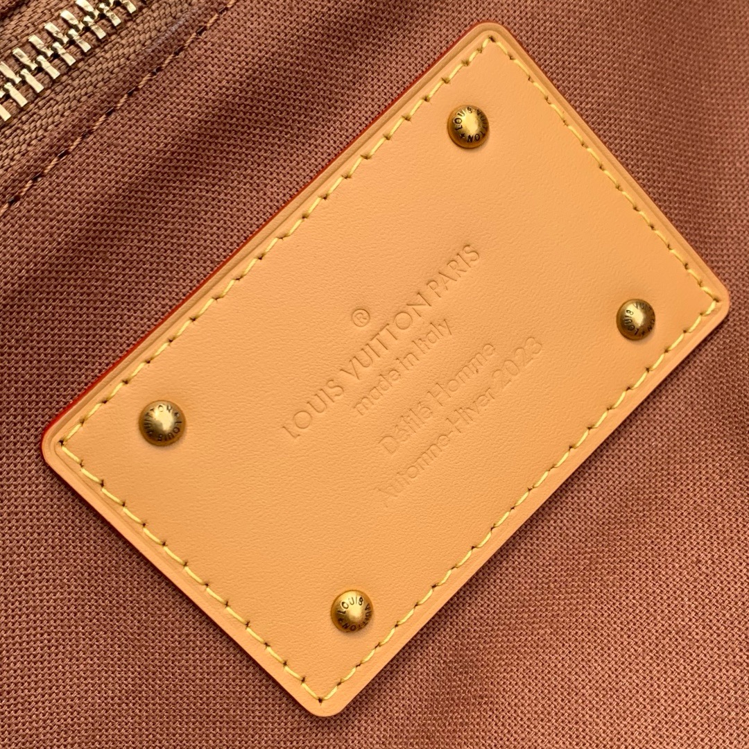 Louis Vuitton Shopper Tote MM M13928