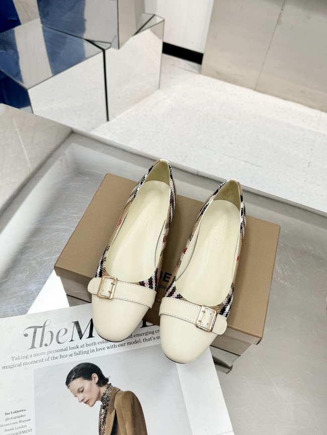 BurBerry Shoes 45068-1
