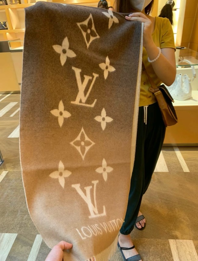 Louis Vuitton Reykjavik Scarf M90897-2