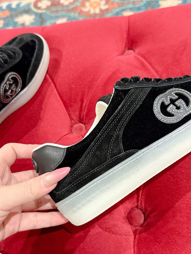 Gucci Womens Gucci Shift sneaker 45075-2