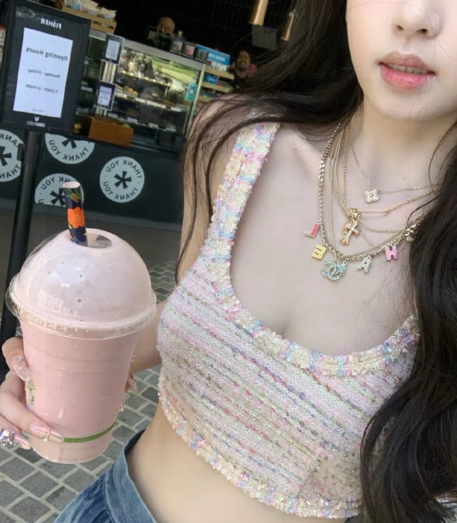 Chanel necklace CE81126