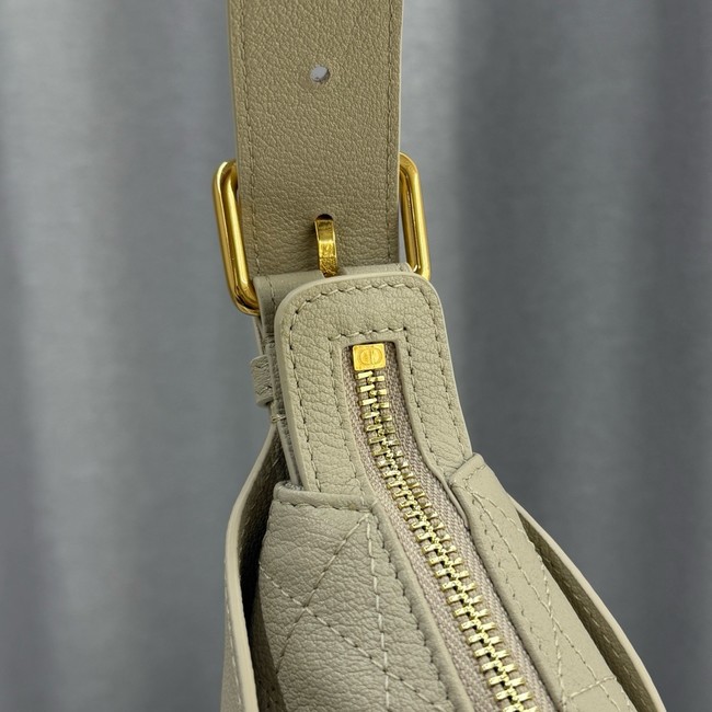 Medium Dior Voyage Bag Powder Beige Flat Macrocannage Grained Calfskin M2846UJ