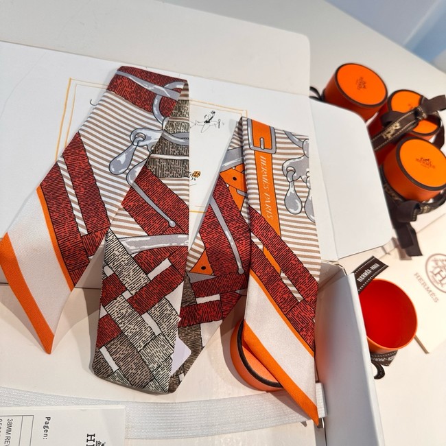 Hermes Silk Twilly scarf H06379