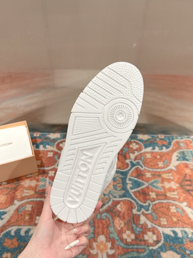 Louis Vuitton Trainer Sneaker 45107-10