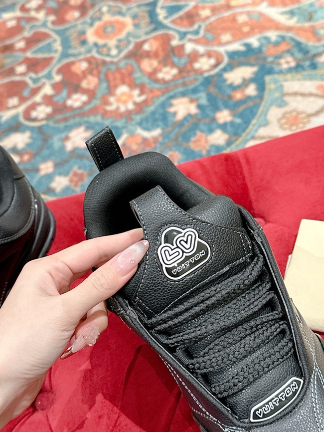 Louis Vuitton Trainer Sneaker 45107-2