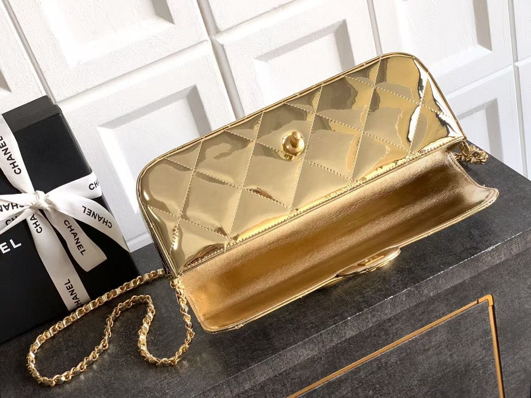 Chanel 25K Original Patent Leather Top Handle Bag A6321 Gold