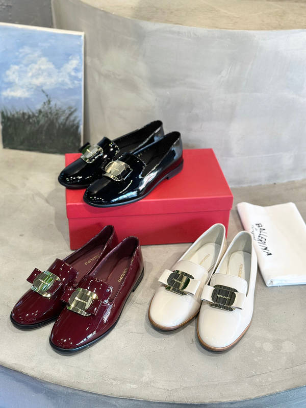 Ferragamo Shoes FMS00093