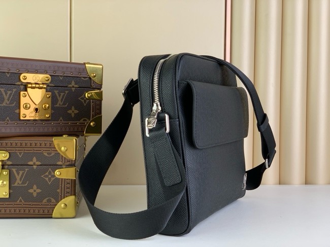 Louis Vuitton Mesenger M30260 black