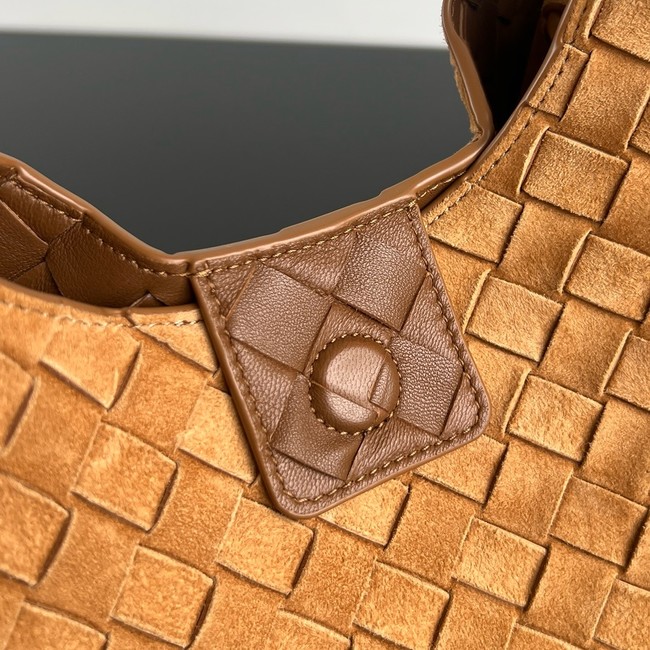 Bottega Veneta Suede Campana 844249 brown