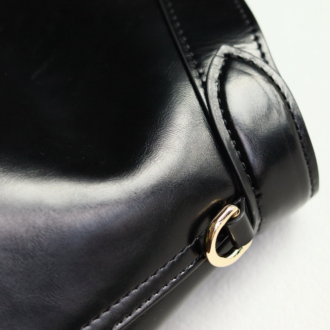 Gucci Giglio Original Oiled Leather large tote GG bag 853971 Black Gucci Giglio Original Oiled Leather large tote GG bag 853971 Black