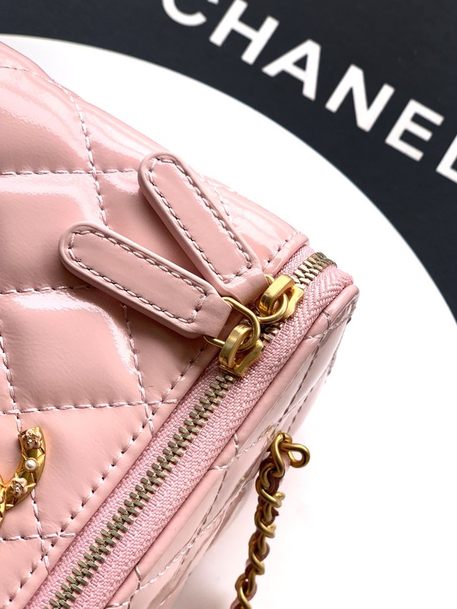 CHANEL 26C Vanity with Chain AP3940 pink