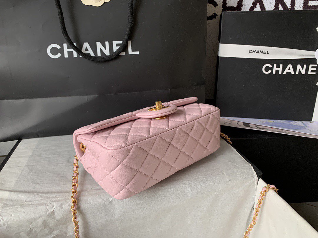 Chanel MINI Flap Bag Original Sheepskin Leather AS1787 Light Pink Chanel MINI Flap Bag Original Sheepskin Leather AS1787 Light Pink