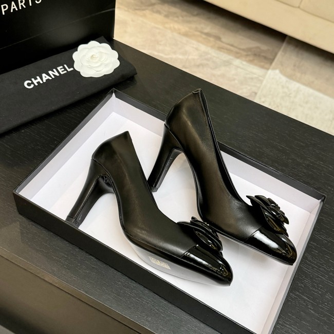 Chanel High heels 21063-4