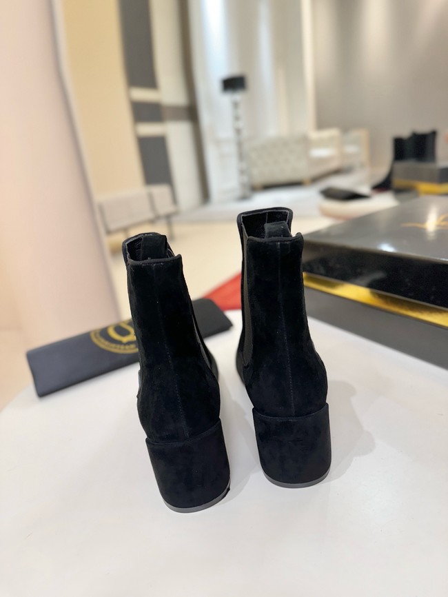 Christian Louboutin Short Boots 21091-2