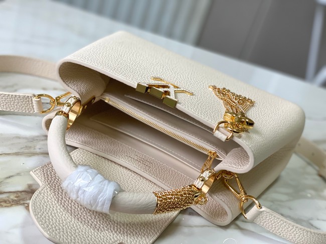 Louis Vuitton Capucines BB M26531 Cream