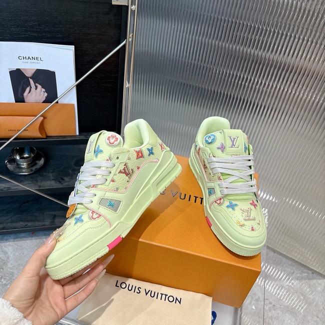 Louis Vuitton mens Trainer Sneaker 35965-1