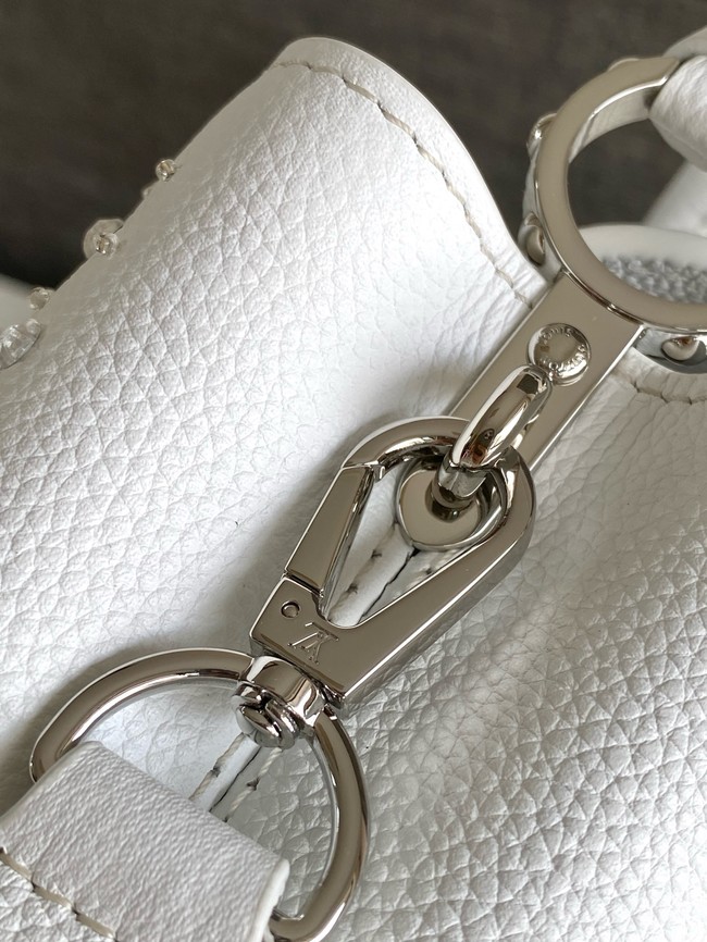 Louis Vuitton Capucines MINI M12977 white