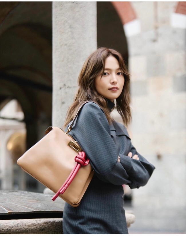 FENDI Way Medium Cowhide Bag 8BN367 brown