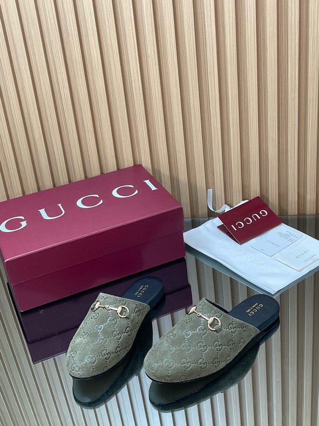 GUCCI Womens mule with Horsebit 855409-3