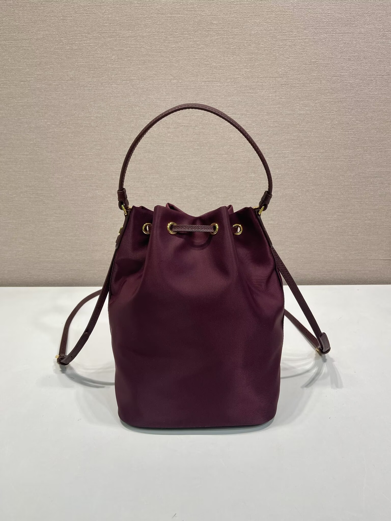 Prada Re-Edition nylon Tote bag 81166 Burgundy 
