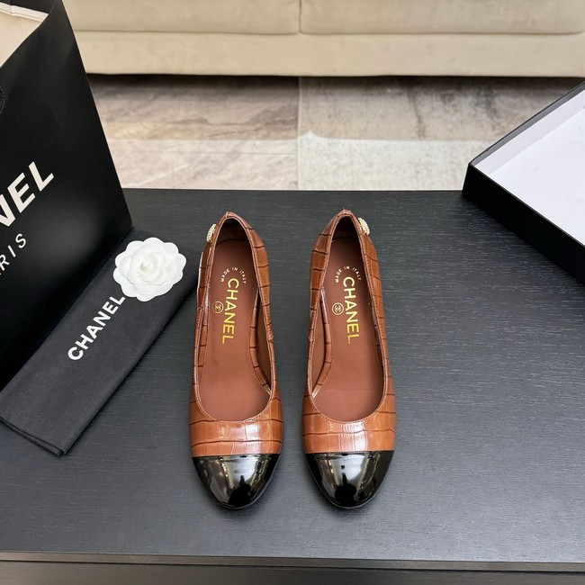 CHANEL Pumps 66946-1