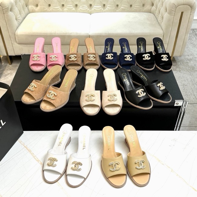 Chanel Slippers 66943-7