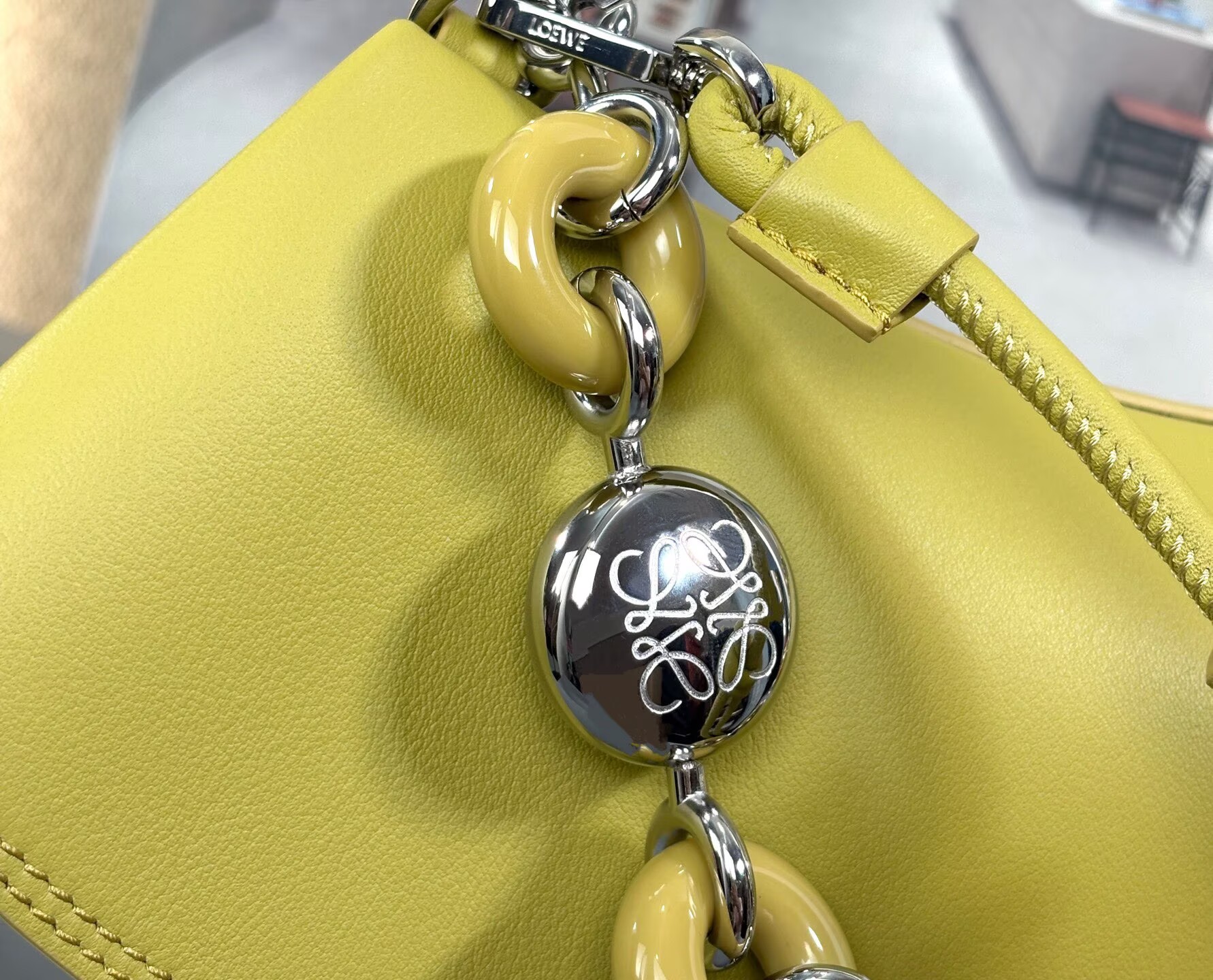 Loewe Ola Original Leather Fashion Handbag L53012 Lemo