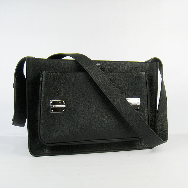 Hermes Jypsiere Togo Leather Messenger Bag H2810 Black Hermes Jypsiere Togo Leather Messenger Bag H2810 Black