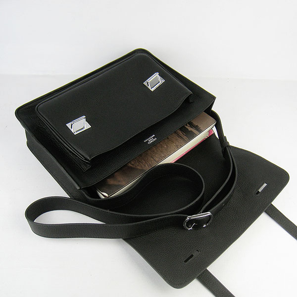 Hermes Jypsiere Togo Leather Messenger Bag H2810 Black Hermes Jypsiere Togo Leather Messenger Bag H2810 Black