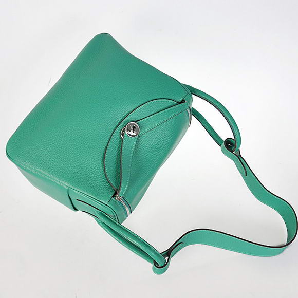 Hermes Lindy 30CM Havanne Handbags 1057 Green Leather Silver Hardware Hermes Lindy 30CM Havanne Handbags 1057 Green Leather Silver Hardware