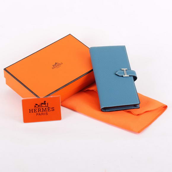 Hermes Bearn Japonaise Bi-Fold A208 Blue Hermes Bearn Japonaise Bi-Fold A208 Blue