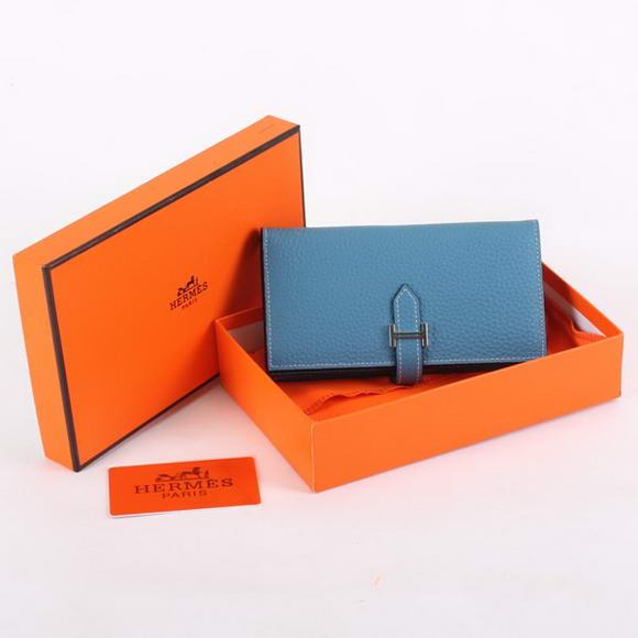 Hermes Bearn Japonaise Bi-Fold A208 Blue Hermes Bearn Japonaise Bi-Fold A208 Blue