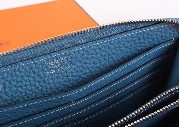 Hermes Togo Leather Perforated Zippy Wallet 9032 Blue Hermes Togo Leather Perforated Zippy Wallet 9032 Blue