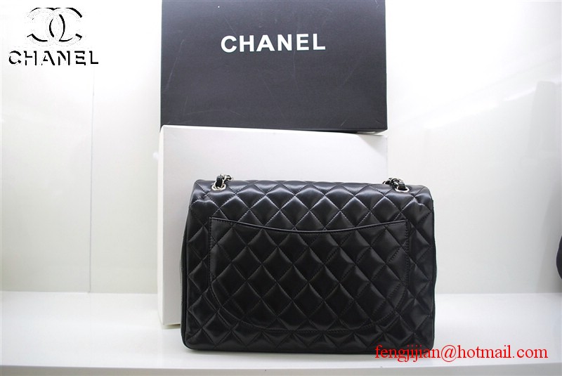Chanel classic black Flap Bag 36070 silver chain Chanel classic black Flap Bag 36070 silver chain