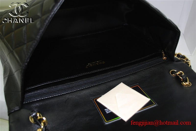 Chanel classic black Flap Bag 36070 gold chain Chanel classic black Flap Bag 36070 gold chain