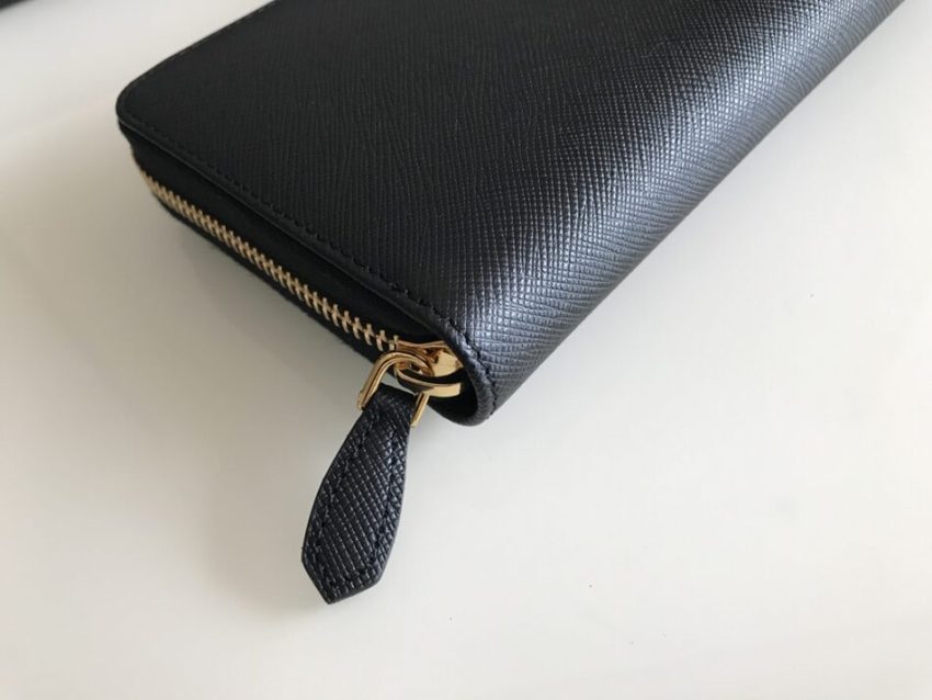 Replica Prada Saffiano Long Zipper Wallet Black 5 Replica Prada Saffiano Long Zipper Wallet Black - ultra-realistic fake designer tote