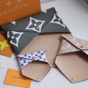 Replica Louis Vuitton Kirigami Pochette Pouch Nude 5 Replica Louis Vuitton Kirigami Pochette Pouch Nude - top-tier luxury replica shoulder bag