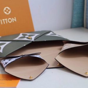 Replica Louis Vuitton Kirigami Pochette Pouch Nude 7 Replica Louis Vuitton Kirigami Pochette Pouch Nude - near-authentic luxury replica handbag