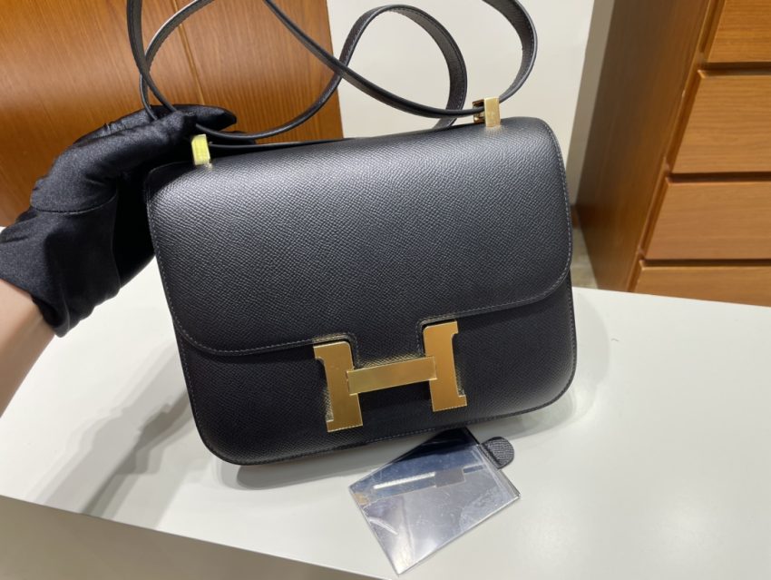 Replica Hermes Constance 24cm Black 1 Replica Hermes Constance 24cm Black - ultra-realistic fake designer tote