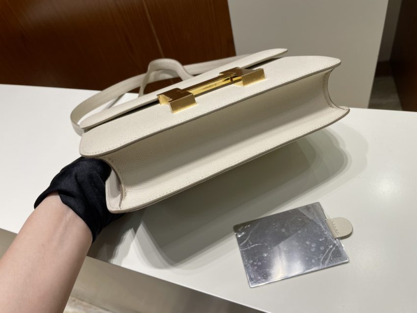 Replica Hermes Constance 24cm Creamy White 3 Replica Hermes Constance 24cm Creamy White - premium 1:1 fake handbag model