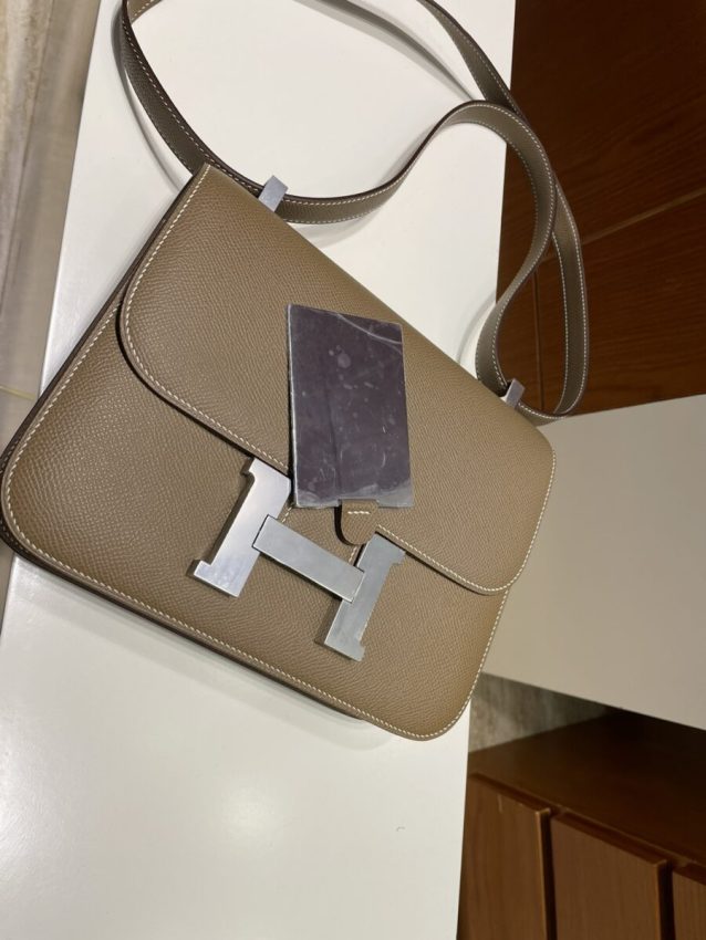 Replica Hermes Constance 24cm Etoupe 4 Replica Hermes Constance 24cm Etoupe - ultra-realistic fake designer tote