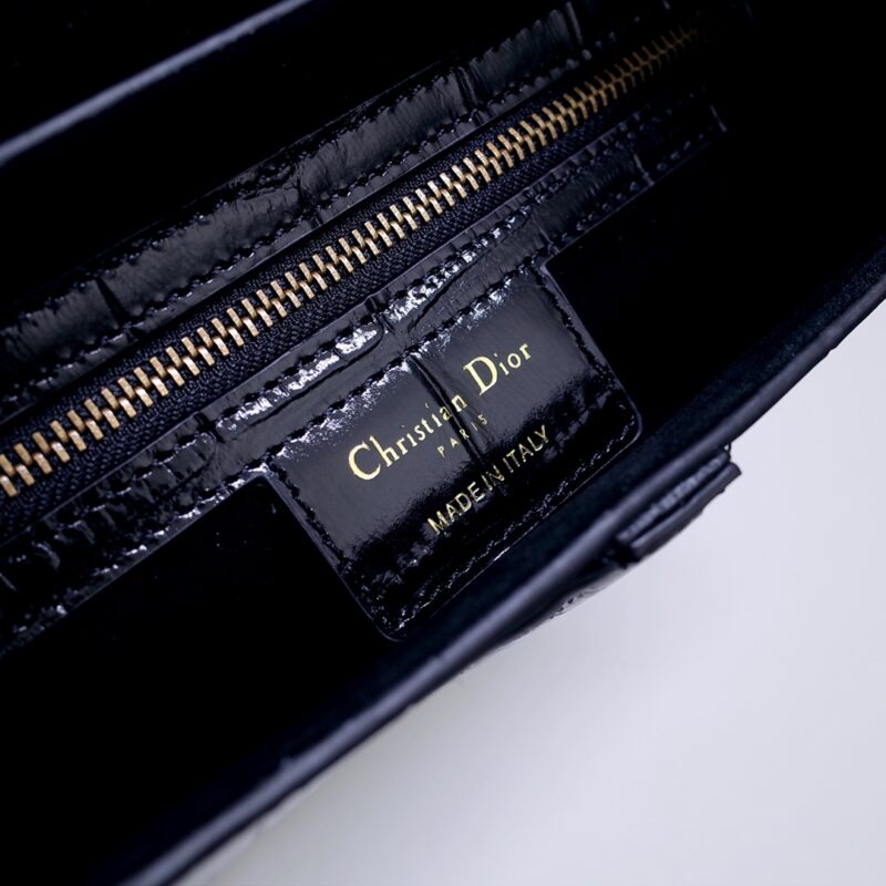 Replica Dior Saddle Bag Crocodile Black 8 Replica Dior Saddle Bag Crocodile Black - premium-grade designer purse dupe