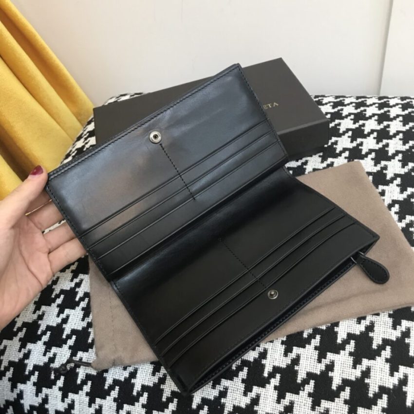 Replica Bottega Veneta Intrecciato Pouch - premium-grade designer purse dupe