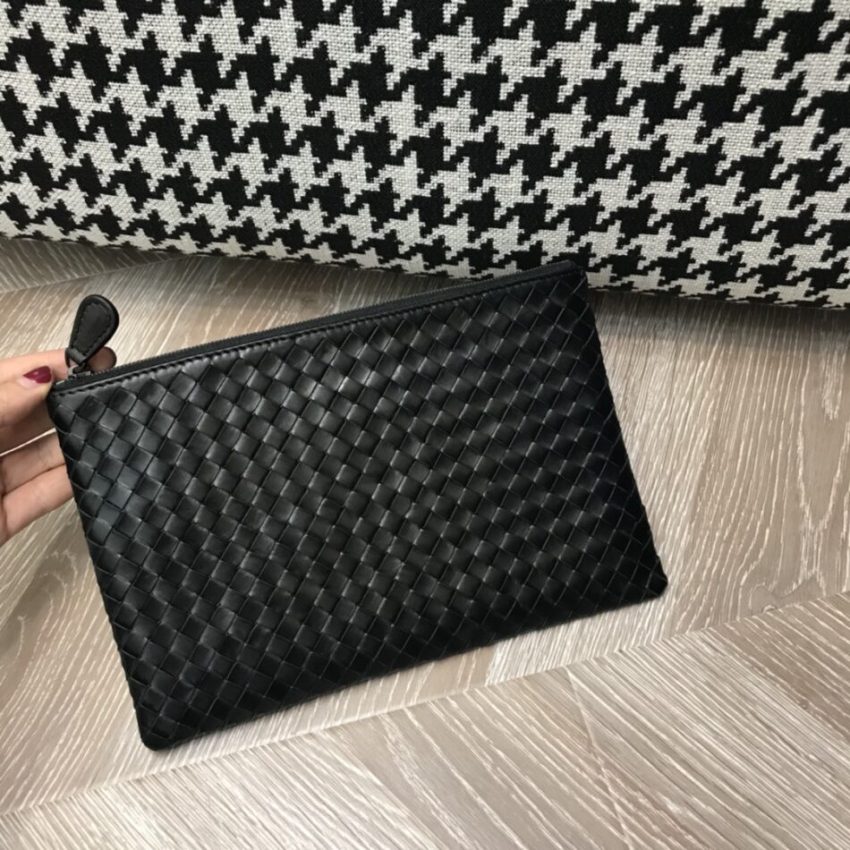 Replica Bottega Veneta Envelope Pouch 5 Replica Bottega Veneta Envelope Pouch - top-tier luxury replica shoulder bag