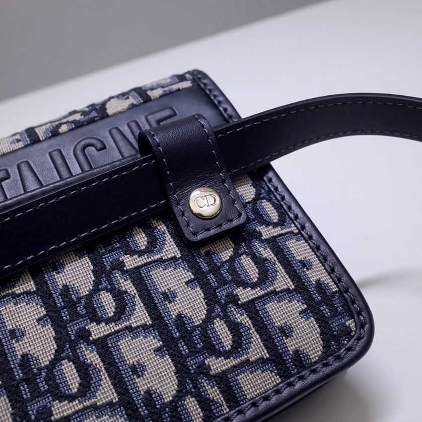 Replica Dior 30 Montaigne Pouch 4 Replica Dior 30 Montaigne Pouch - near-authentic luxury replica handbag