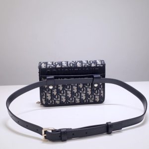 Replica Dior 30 Montaigne Pouch 5 Replica Dior 30 Montaigne Pouch - high-quality designer bag clone