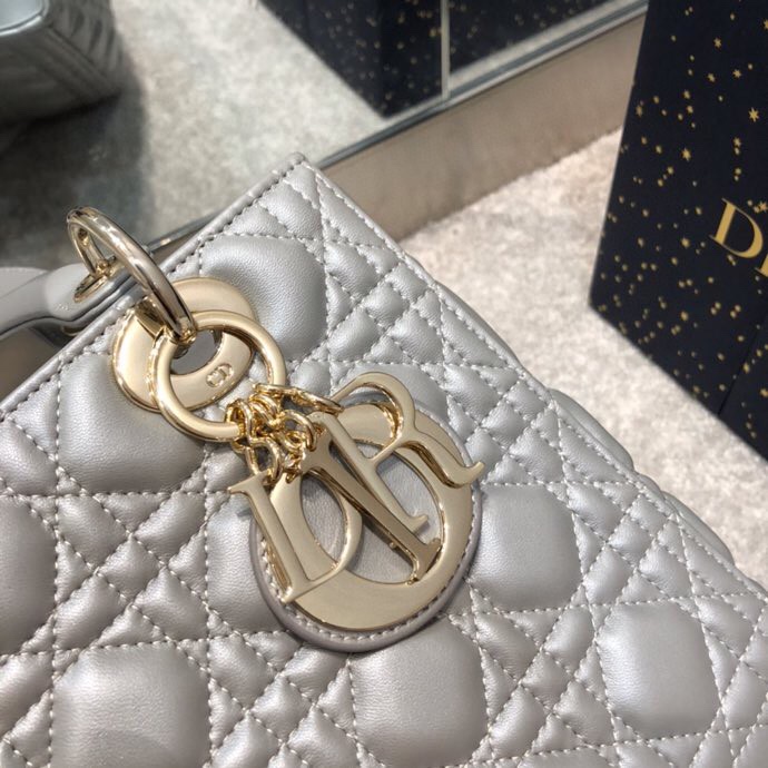 Replica Lady Dior Large Silver - near-authentic luxury replica handbag