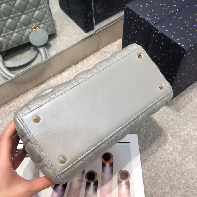 Replica Lady Dior Large Silver - ultra-realistic fake designer tote