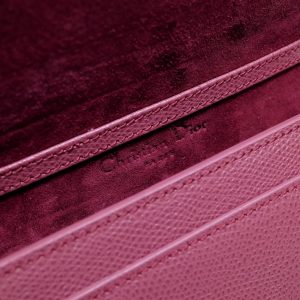 Replica Dior 30 Montaigne Pouch Red 6 Replica Dior 30 Montaigne Pouch Red - high-end fake designer purse