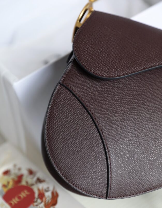Replica Dior Saddle Bag Bordeaux - premium-grade designer purse dupe